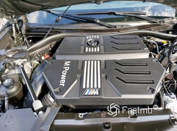 BMW X3M 2020, двигатель
