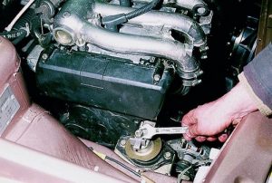 Как заменить подушки двигателя ВАЗ 2110 