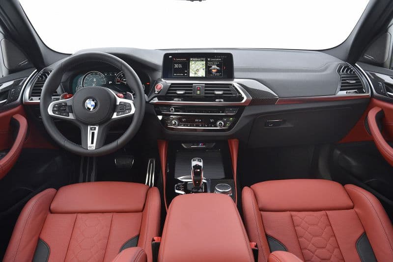 Интерьер BMW X3 2021
